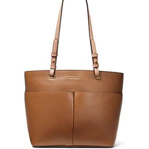 Michael Kors Bedford pebble leather pocket tote